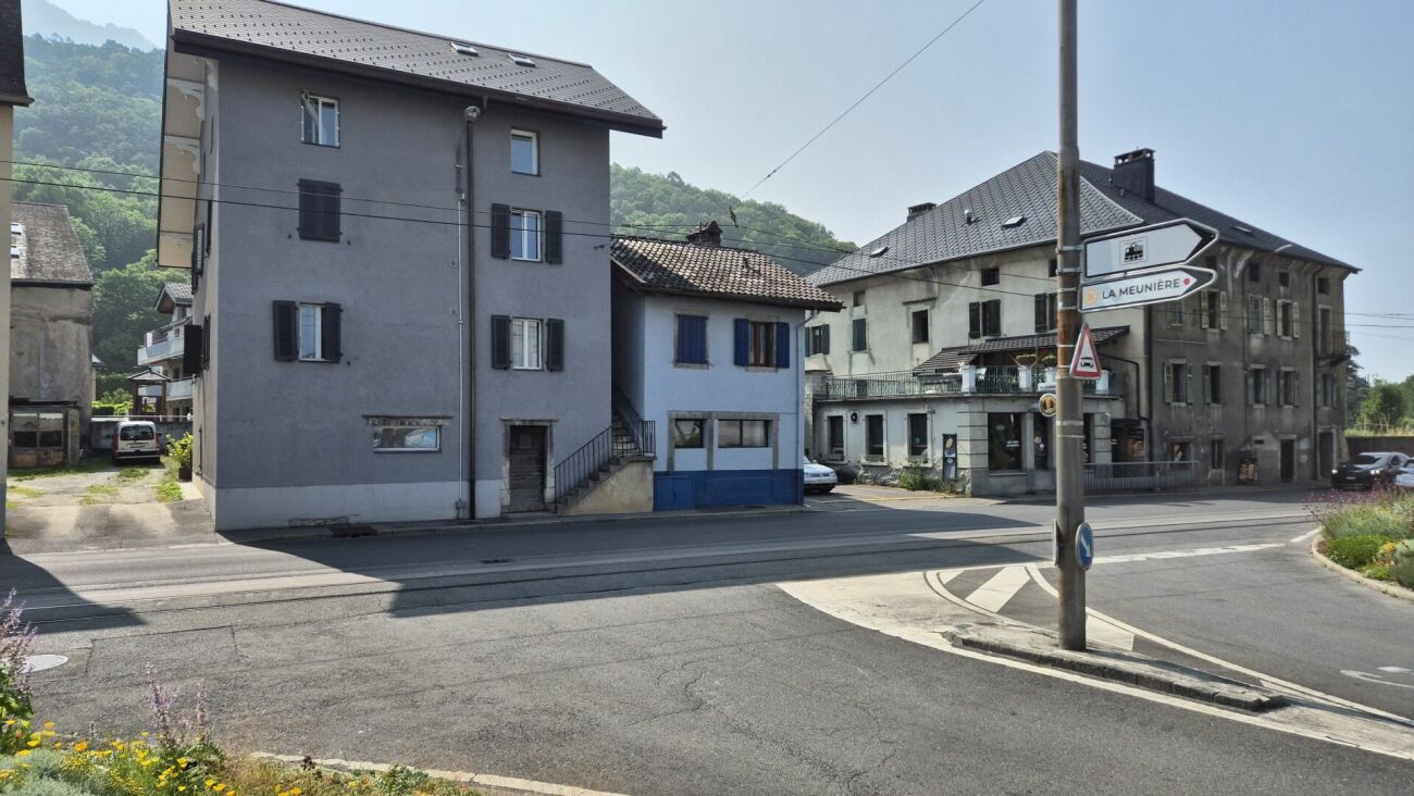 Appartement de 3,5 pièces au rez avec terrasse