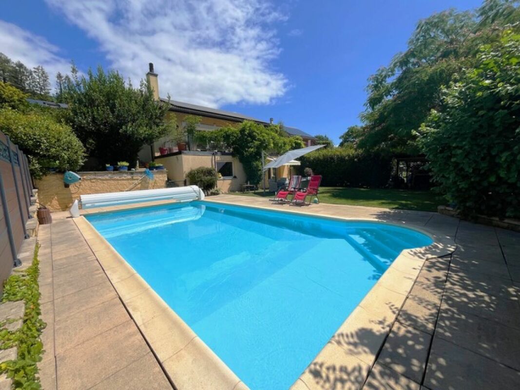 Magnifique villa avec piscine à Valeyres-sous-Montagny